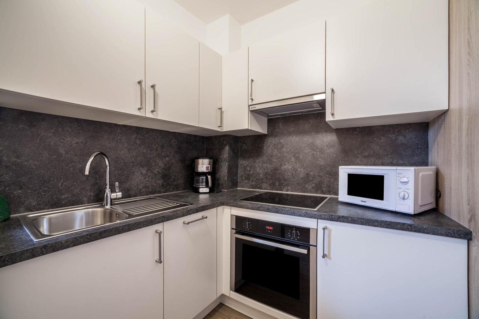 Hotel-Garni Appartement Gartenheim Шена Екстериор снимка